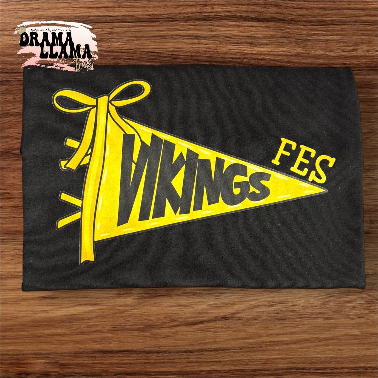 Pennant WITH BOW Spirit COMFORT COLORS Tees | Put team name/info in note box!!