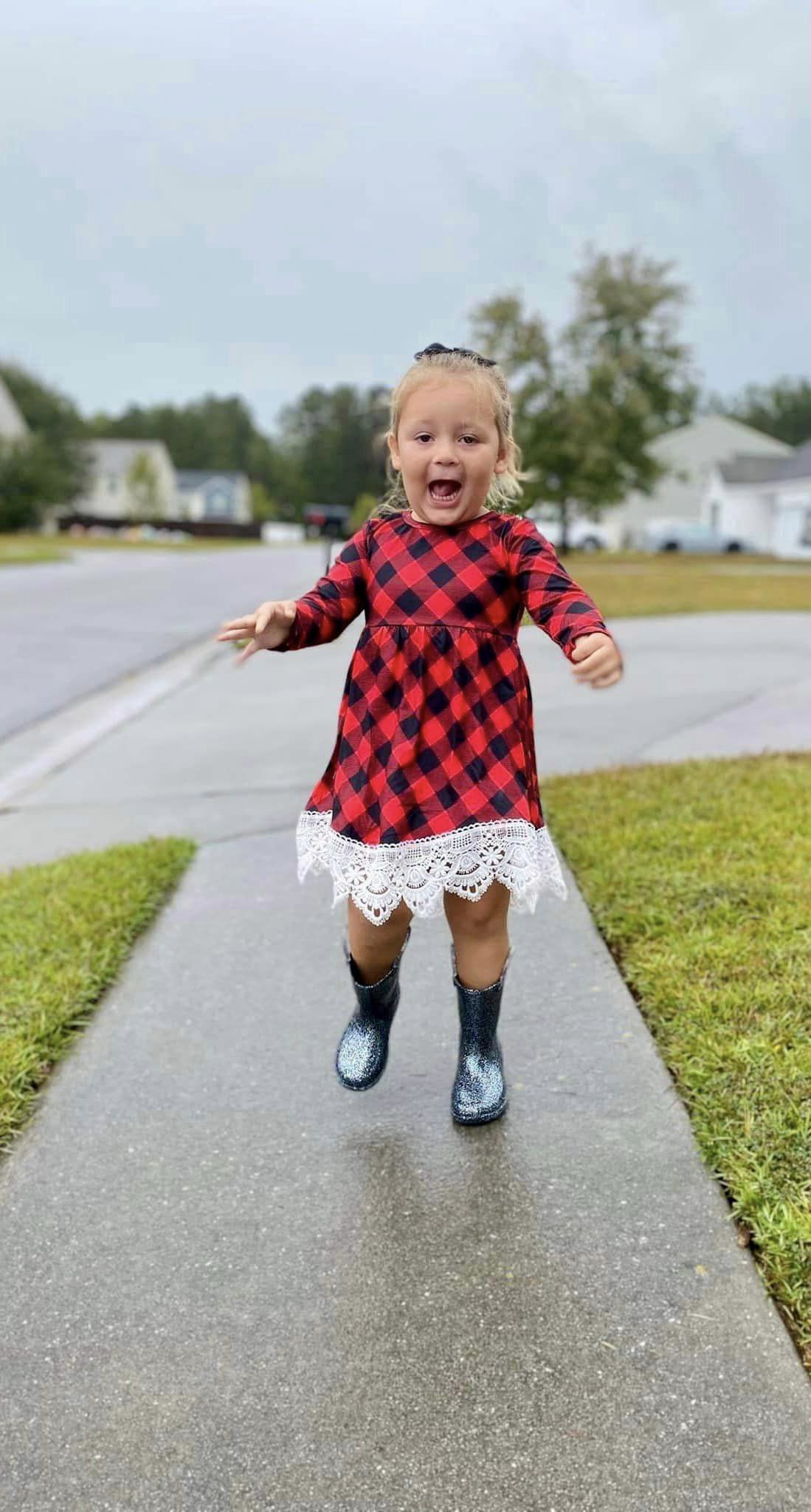 ᴡᴇᴇᴋʟʏ ᴘʀᴇ ᴏʀᴅᴇʀ Buffalo Plaid and Lace Dress