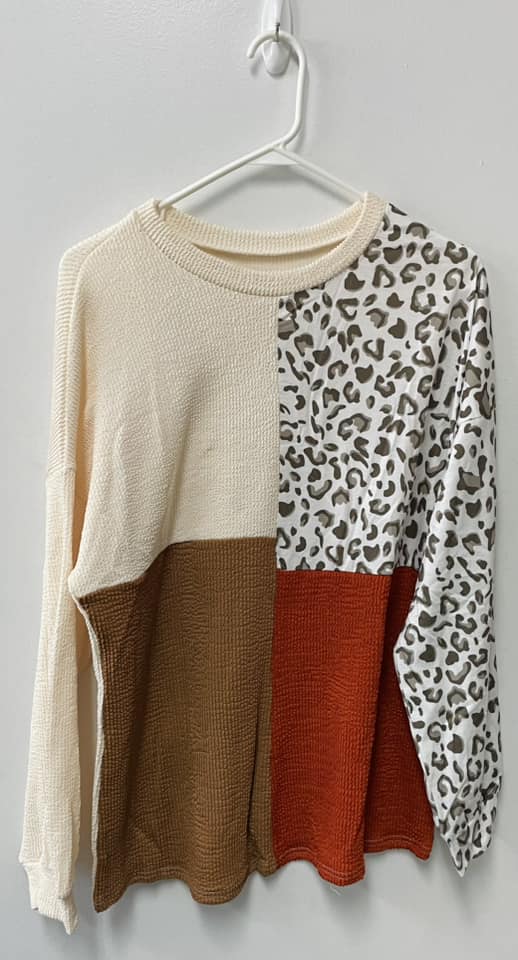 LARGE and XLARGE  ʀᴇᴀᴅʏ ᴛᴏ ꜱʜɪᴘ! Women's Colorblock Sweater (Caramel)