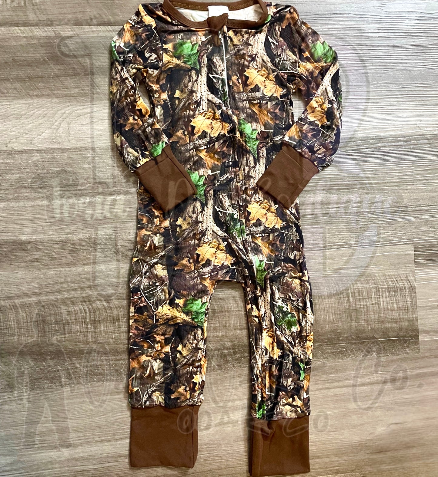 ᴡᴇᴇᴋʟʏ ᴘʀᴇ ᴏʀᴅᴇʀ Bamboo Camo Zippie