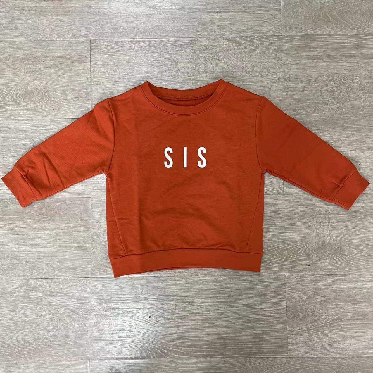 ᴡᴇᴇᴋʟʏ ᴘʀᴇ ᴏʀᴅᴇʀ Sis Long Sleeve Tees