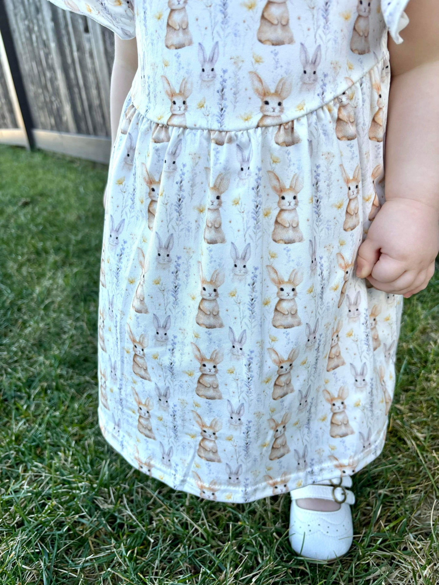 12-18mo 2T  ʀᴇᴀᴅʏ ᴛᴏ ꜱʜɪᴘ! Sweet Floral Bunnies Dress- A TDB Exclusive