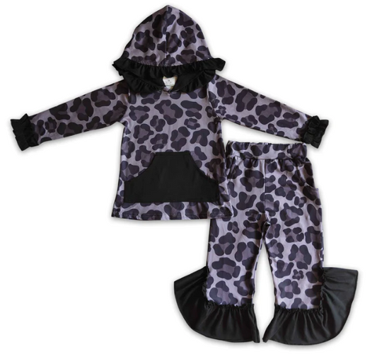 ᴡᴇᴇᴋʟʏ ᴘʀᴇ ᴏʀᴅᴇʀ Black Animal Print Ruffle Hoodie Set