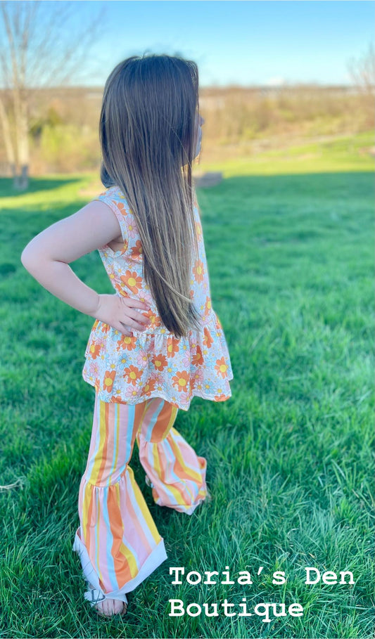 ᴡᴇᴇᴋʟʏ ᴘʀᴇ ᴏʀᴅᴇʀ Floral Tank Striped Set